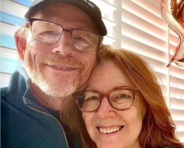 Ron Howard qualifie sa femme de « porte-bonheur » et partage le secret de son mariage de 49 ans