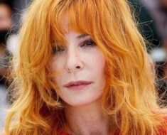 Mylène Farmer incapable de remplir le Stade de France, la chanteuse contrainte d’annuler..