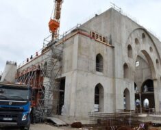 Une ville de Gironde en deuil après la construction d’une mosquée, les habitants en colère « c’est un..