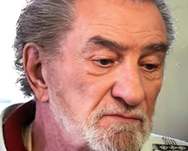 Eddy Mitchell en fin de vie, le chanteur annonce qu’il va se…