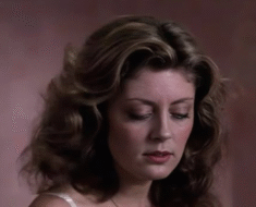 Thjs photo is not edited. Look closer and try not to gasp when you see it!