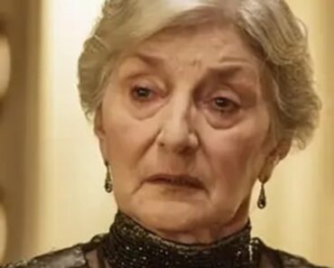 ST13. Beloved TV Star from “The Crown” and “Downton Abbey” Dies at 81: Remembering the Remarkable Jane Lapotaire